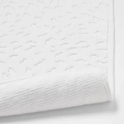 20"x32" Snow Leopard Bath Mat White - Threshold™ 5 20"x32" Snow Leopard Bath Mat White - Threshold™ -Default Template 1 GUEST 061081fd 83d9 4466 b62d ad837060f183