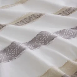 Madison Park 5pc Cove Clipped Jacquard Comforter Set White/Assorted Beiges 14 Madison Park 5pc Cove Clipped Jacquard Comforter Set White/Assorted Beiges -Decor Home GUEST 5e050b15 cb07 4d79 847d 6024140b83fa